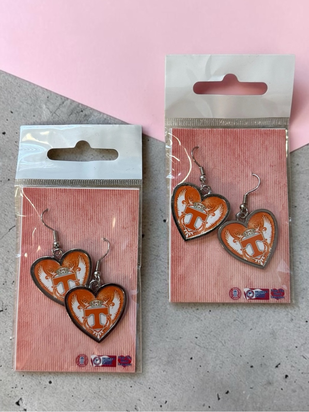 🫶🏻 University of Tennessee Heart Shaped Orange 'T' Logo Dangle Earrings - Pair